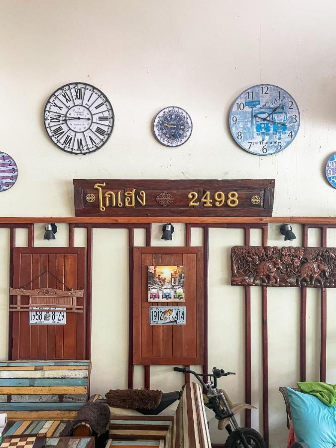 Phangan Barsay Hostel Thongsala Exteriör bild