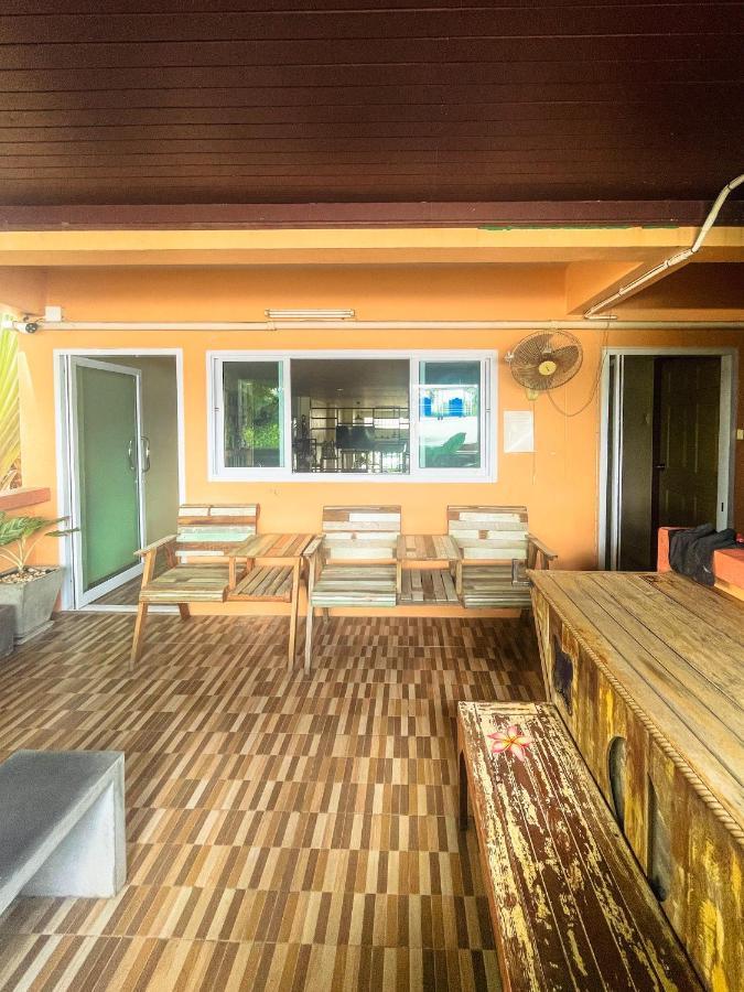 Phangan Barsay Hostel Thongsala Exteriör bild
